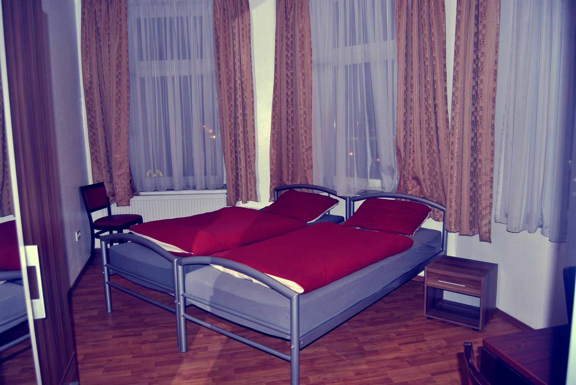 Kölnotel Hostel, Apart&suite